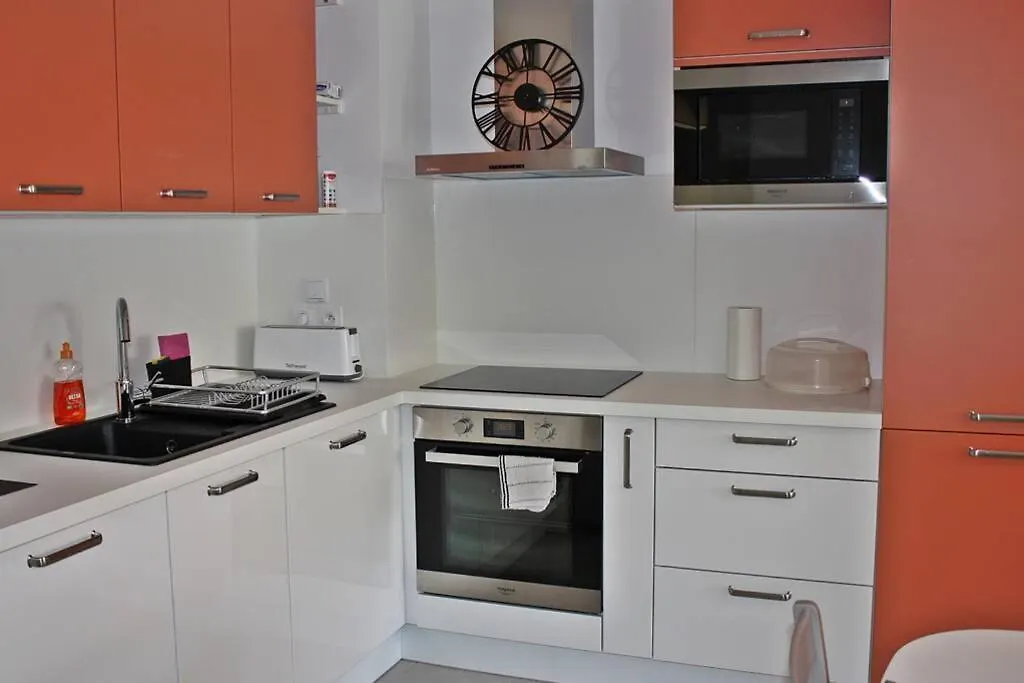 EKLORE - 3P - piscine - gare - clim - wifi - pkg gratuit Appartement